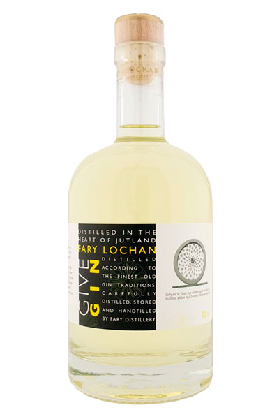 Fary Lochan Give Gin